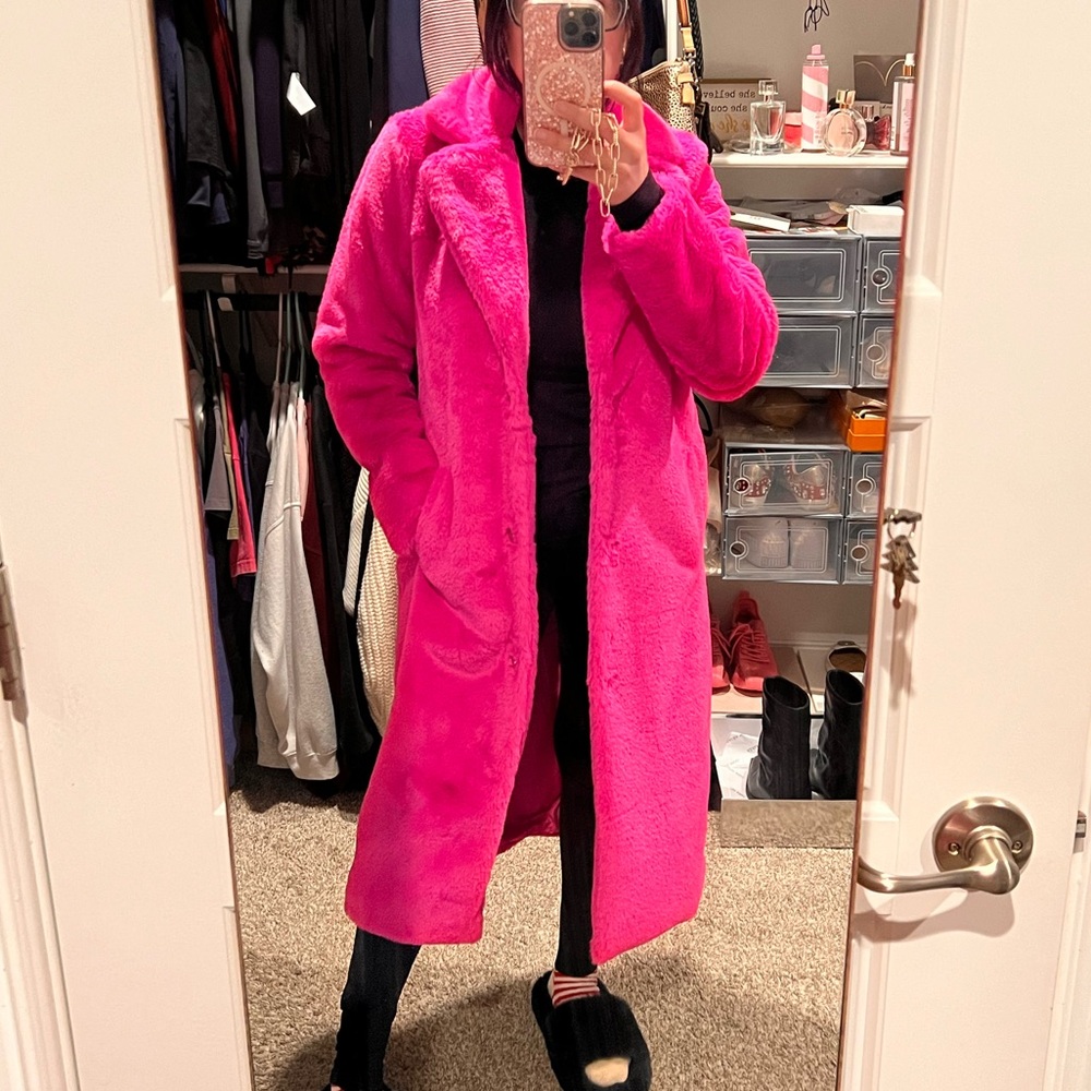 Coalition LA Women's Vibrant Pink Teddy Jacket